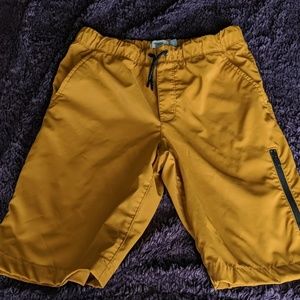 Boys old Navy DRI firt shorts